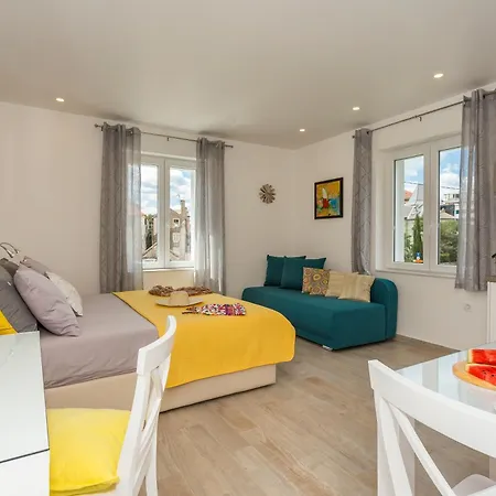 Esperanza Suits Apartment
